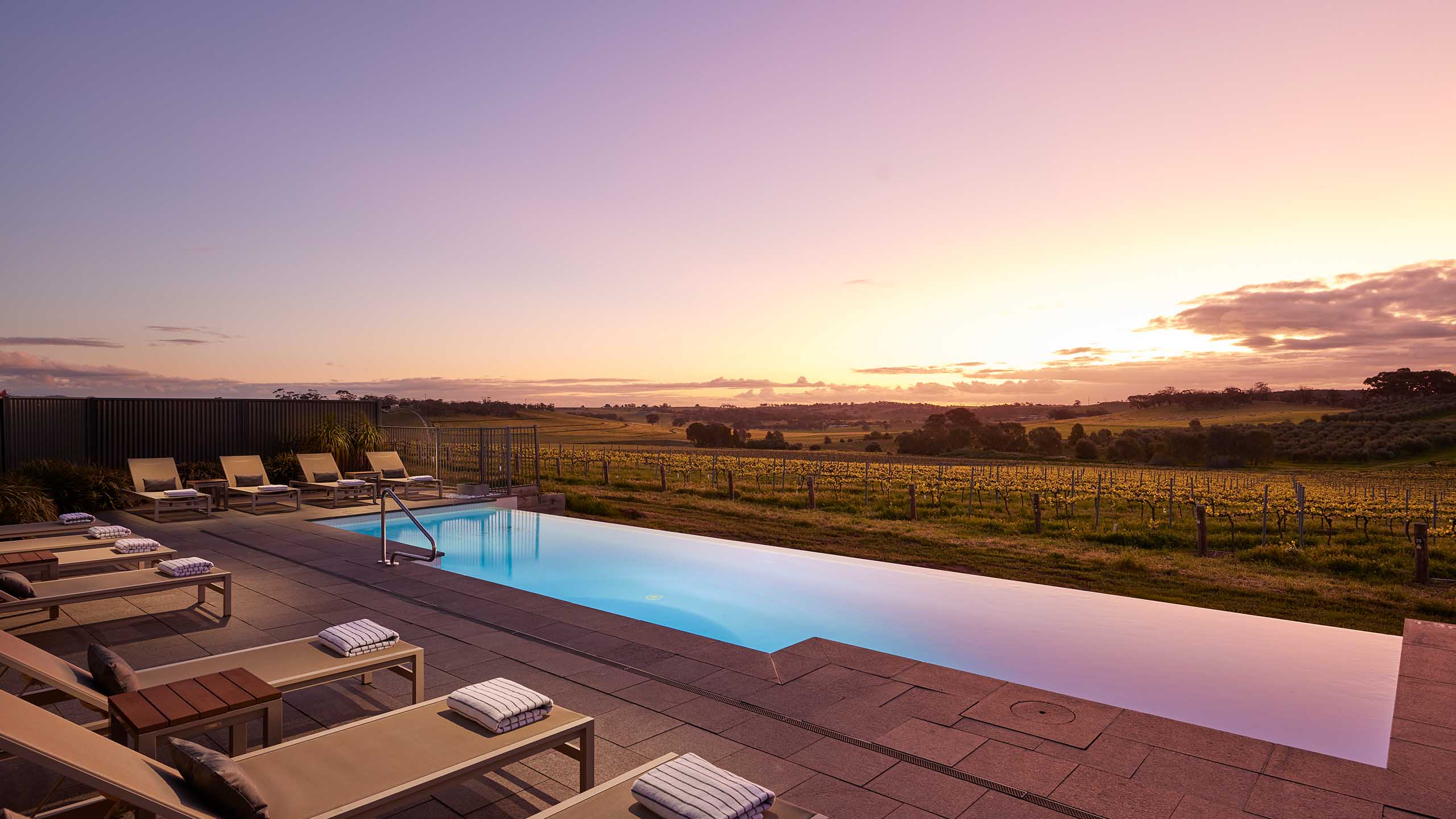 the-louise-barossa-valley-south-australia-infinity-edge-pool