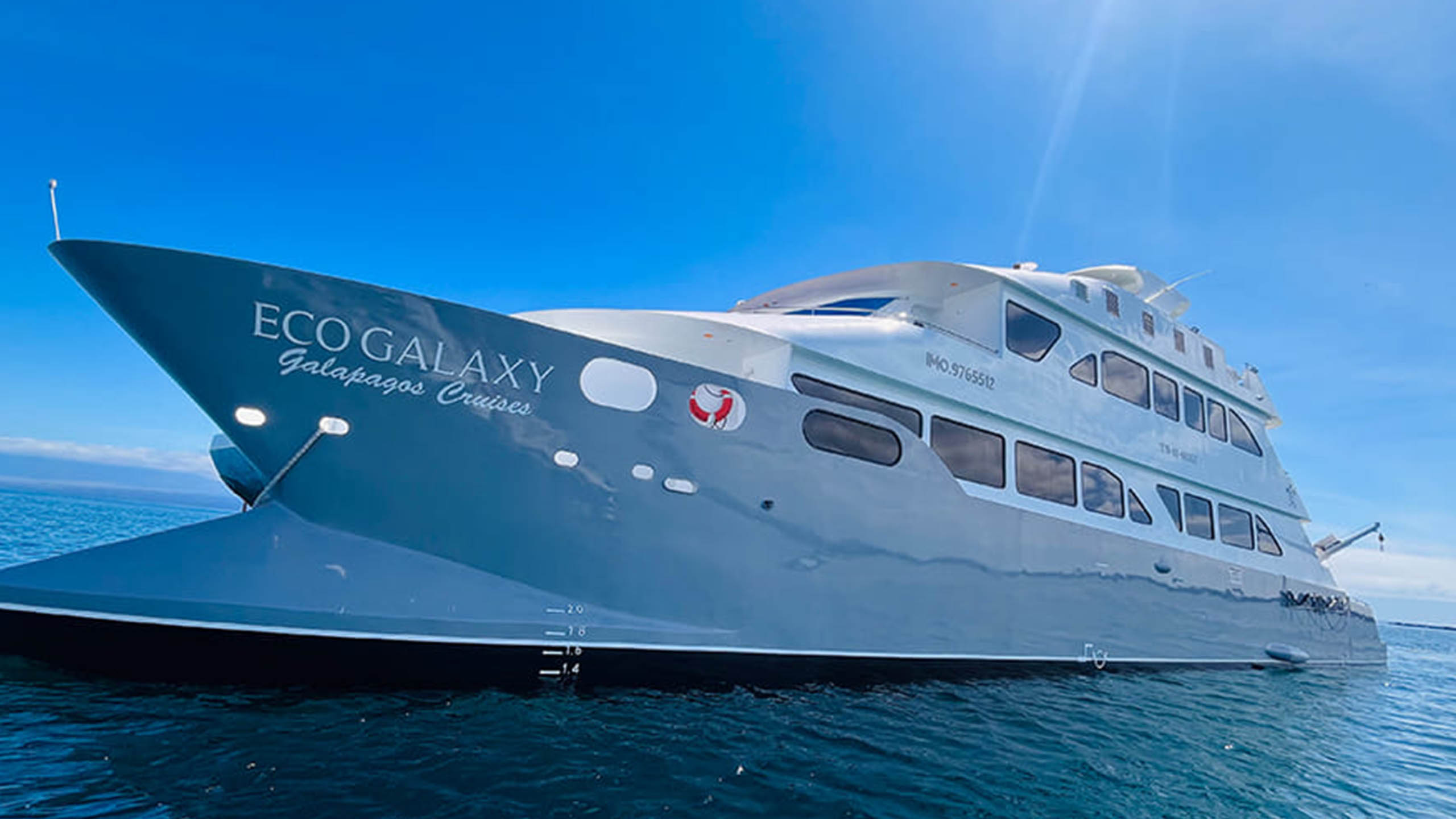 ecogalaxy-galapagos-boat-exterior