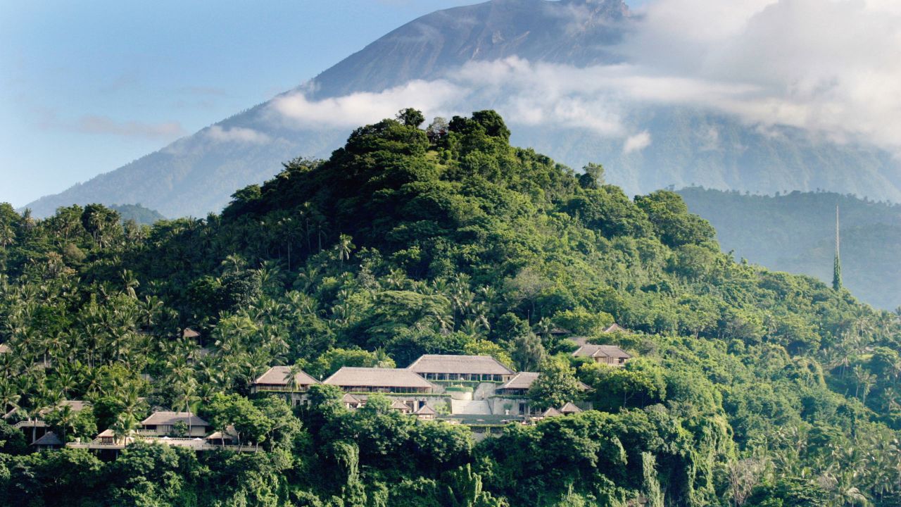 Mt-Agung-amankila-bali-indonesia