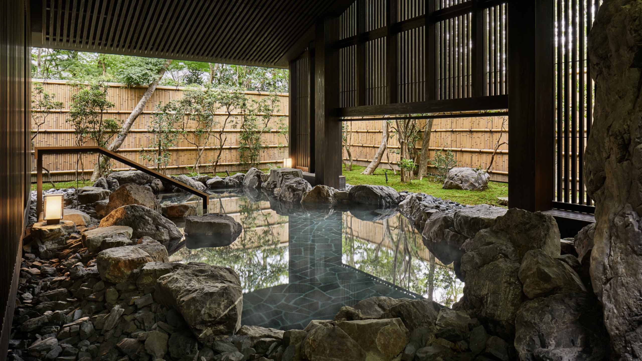 aman-kyoto-japan-spa-outside-onsen