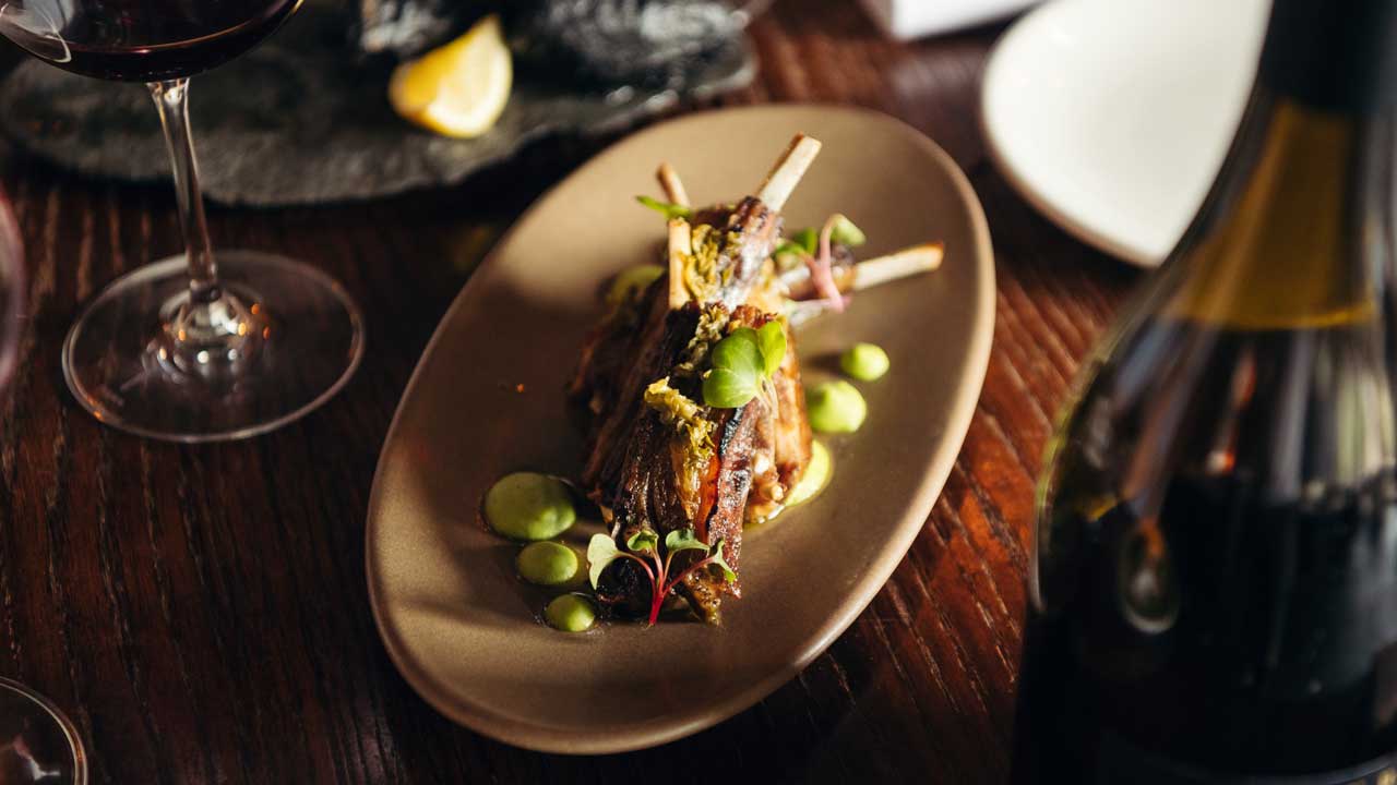 Cloudy-Bay-the-shack-marlborough-new-zealand-dining