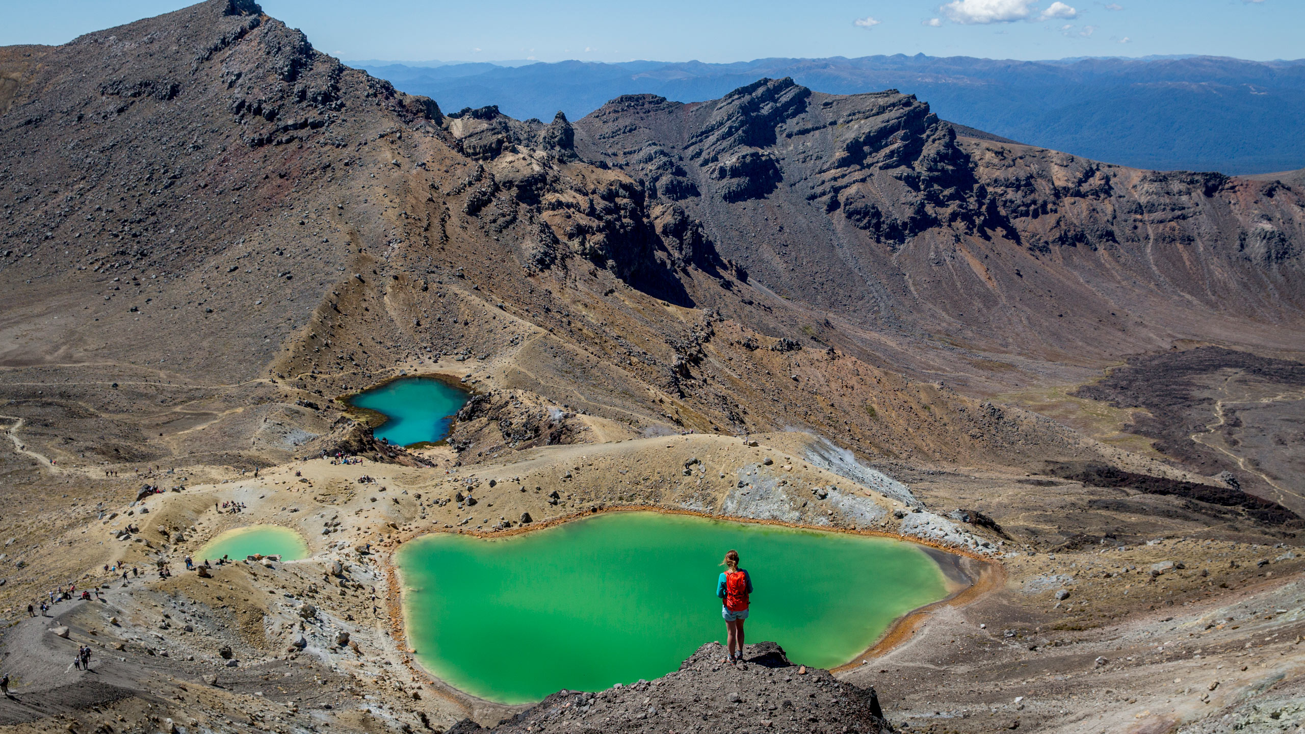 Tongariro-Alpine-Crossing-Ruapehu