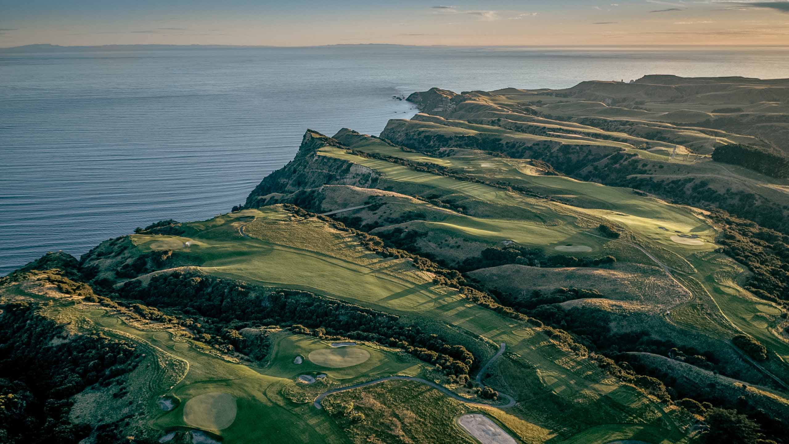 the-farm-at-cape-kidnappers-hawkes-bay-golf-course-aerial