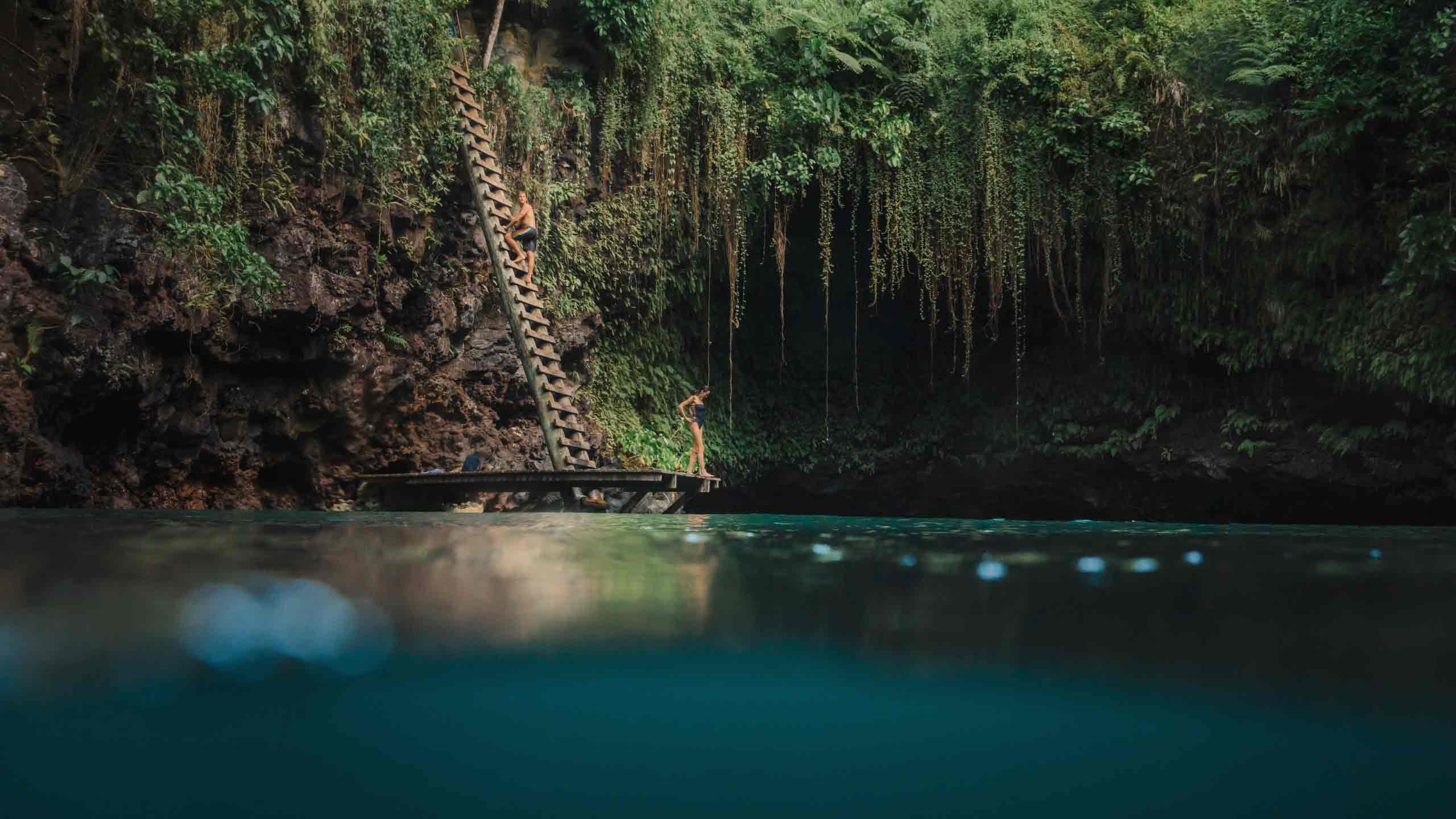 samoa-to-sua-ocean-trench-swimming-hole