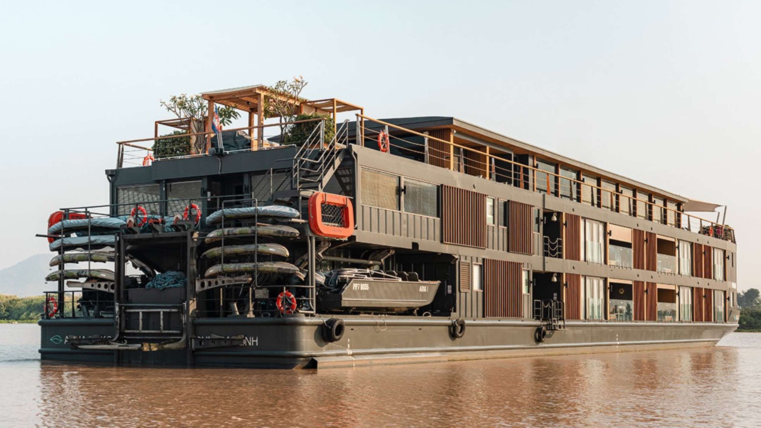 aqua-mekong-cruise-vietnam-cambodia-exterior