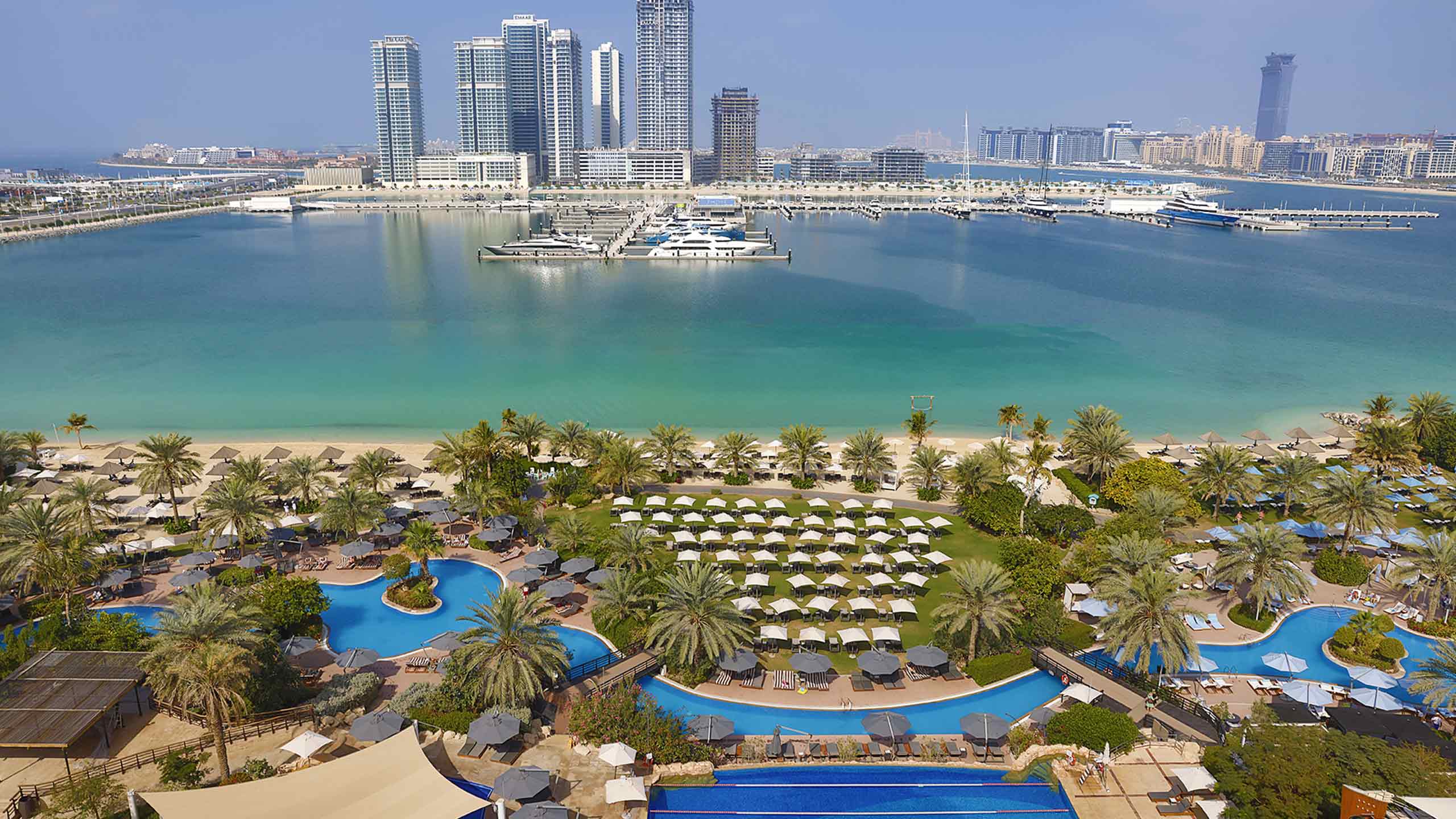 the-westin-dubai-mina-seyahi-beach-resort-and-marina-dubai-pool-and-beach