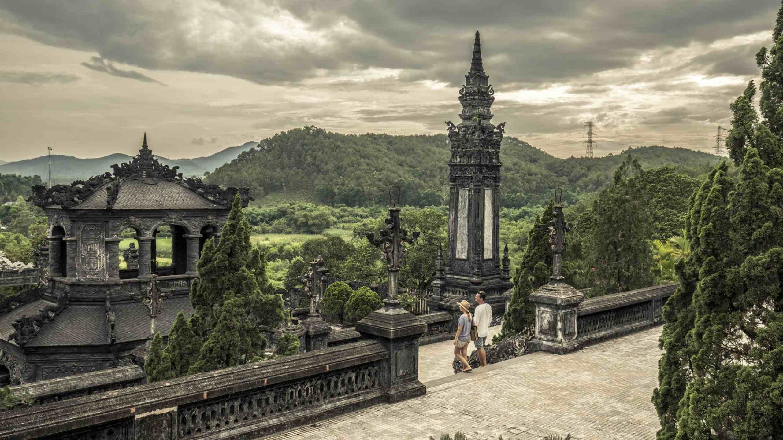 four-seasons-the-nam-hai-hoi-an-vietnam-imperial-city-hue-explore