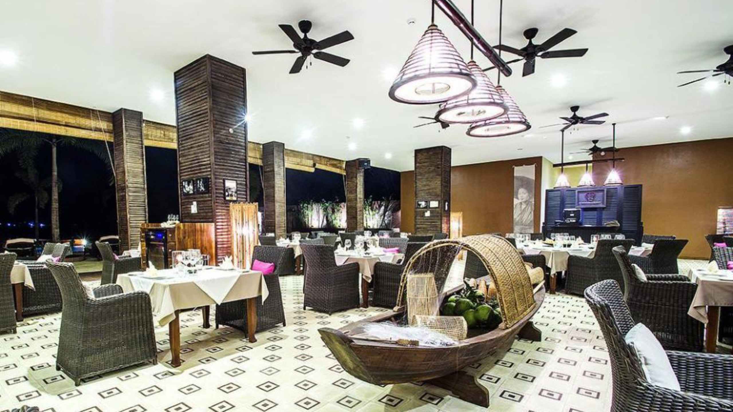 the-island-lodge-thoi-son-island-vietnam-restaraunt-dining