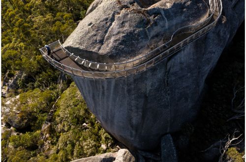 western-australia-porongurup-national-park-castle-rock-walk-hike-coast-southern-ocean-lookout