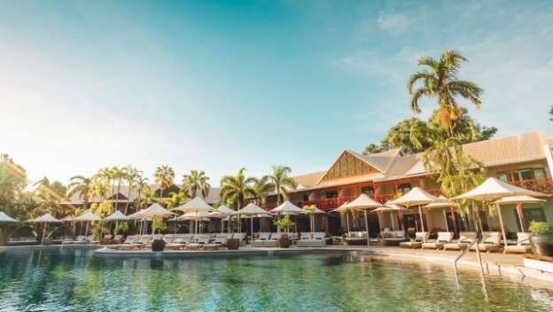 cable-beach-resort-and-spa-broome-western-australia-pool