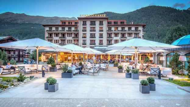 grand-hotel-zermatterhof-switzerland-hotel- exterior