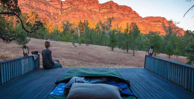 arkaba-walk-flinders-ranges-south-australia-luxury-hiking-swag-views