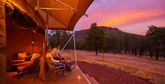 ikara-safari-camp-wilpena-pound-flinders-ranges