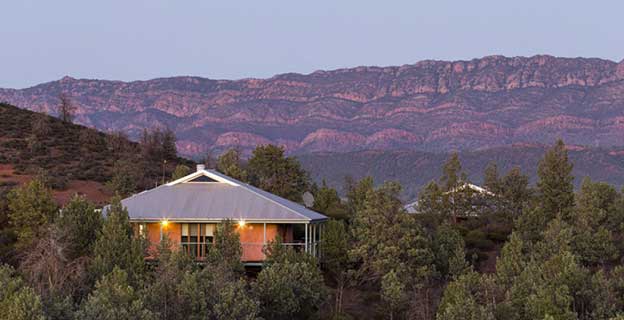 rawnsley-park-station-flinders-ranges-south-australia-views-exterior