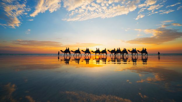 sunset-cable-beach-broome-kimberley-western-australia-came-ride