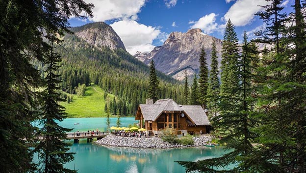 emerald-lake-lodge