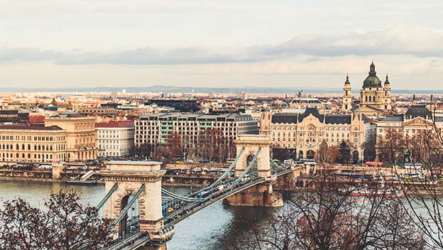 budapest-river-and-bridge-view-hungary