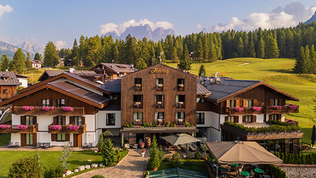 faloria-mountain-spa-resort-italy-exterior