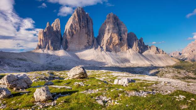 tre-cime-di-lavaredo-dolomites-italy