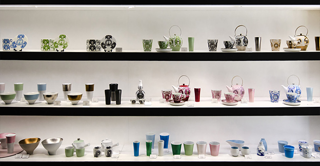 arita-ceramic-shopping-kyushu-japan