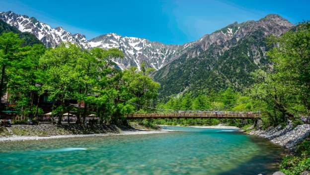 kamikochi-japan-lake