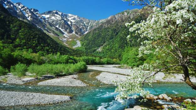 kamikochi-japan-lake