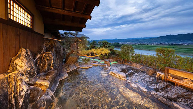 roppokan-in-harazuru-hakata-onsen-fukuoka-japan