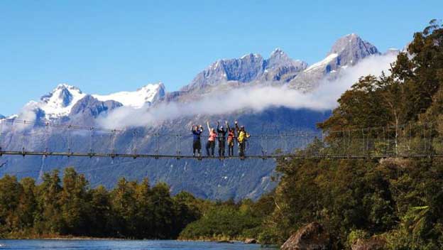 pyke-river-swing-bridge-hollyford