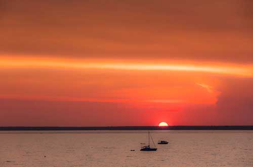 darwin-sunset-cruise-australia