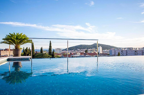 pool-art-hotel-depandanca-split-croatia-bookingcom