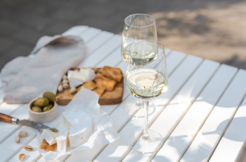 wine-tasting-shutterstock2188614625