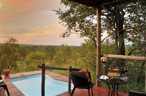 elephants-camp-zimbabwe-africa-suite-exterior