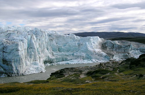 aurora-greenland-and-canadian-arctic-northwest-passage-kangerlussuaq