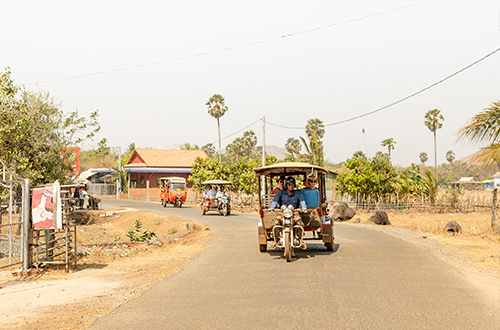 aqua-mekong-explorer-cruise-tuktuk-ride