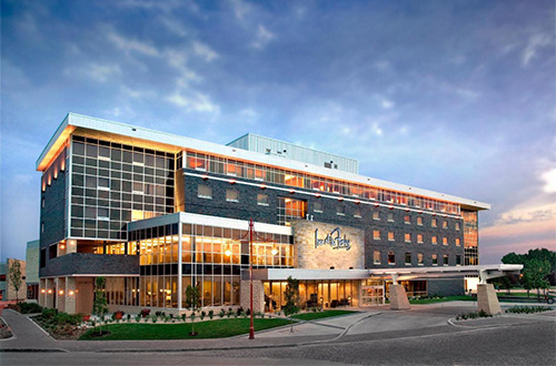 inn-at-the-forks-winnipeg-canada-exterior