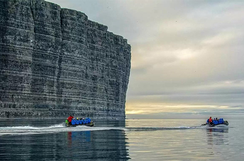 prince-regent-inlet-nunavut-canada-zodiac