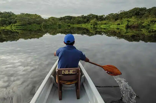 napo-wildlife-center-canoe