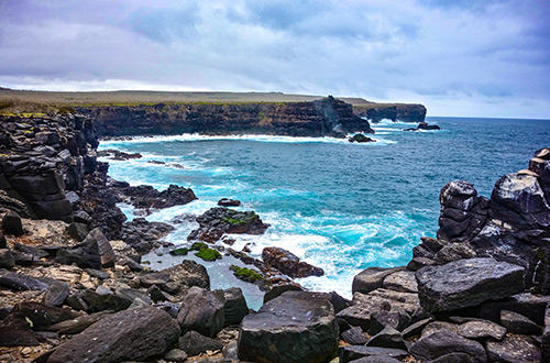 suarez-point-espanola-island-galapagos-ecuador