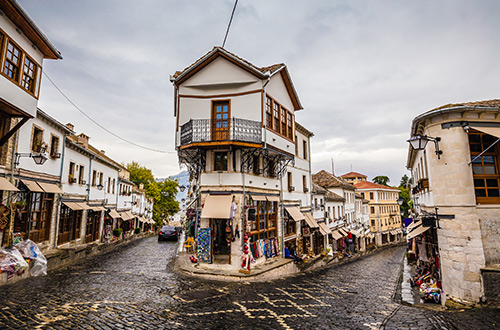 gjirokaster-bazaar