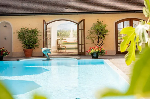 hotel-schloss-durnstein-austria-pool-outdoor
