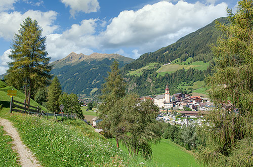 mountain-of-neustift-im-stubaital-tyrol-austria