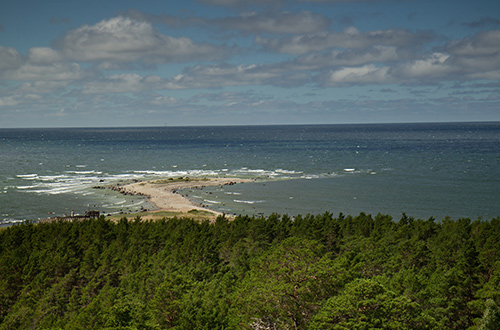 tahkuna-lighthouse-hiiumaa-estonia