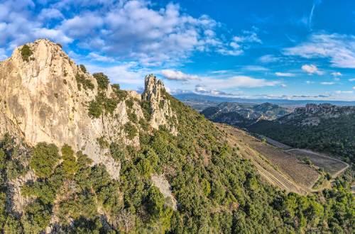 les-dentelles-de-montmirail-france-europe-mountains