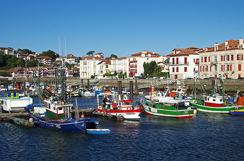 saint-jean-de-luz-france-port