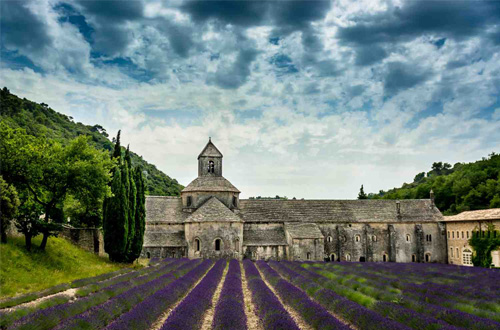 saint-paul-de-mausole-provence-france