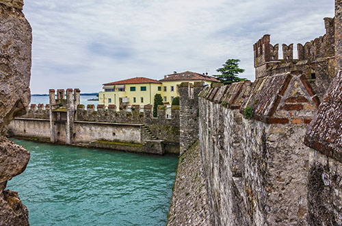 castello-scaligero-di-sirmione