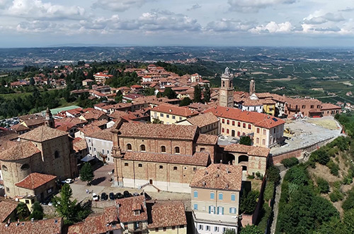 la-morra-village-in-piedmont