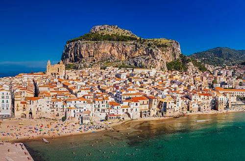 cefalu-beach-sicily-italy