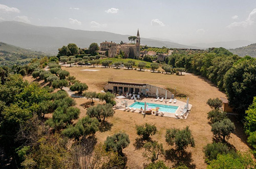 exterior-castello-di-semivicoli-casacanditella-abruzzo-italy-bookingcom