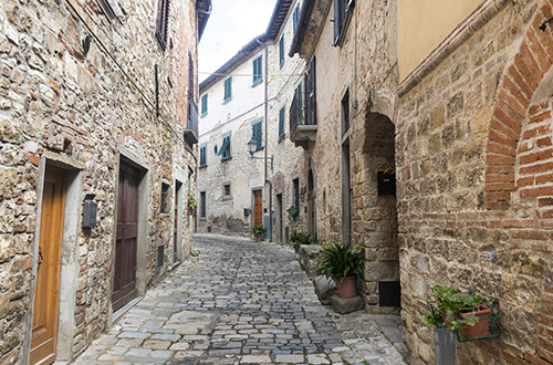greve-in-chianti-tuscany-italy